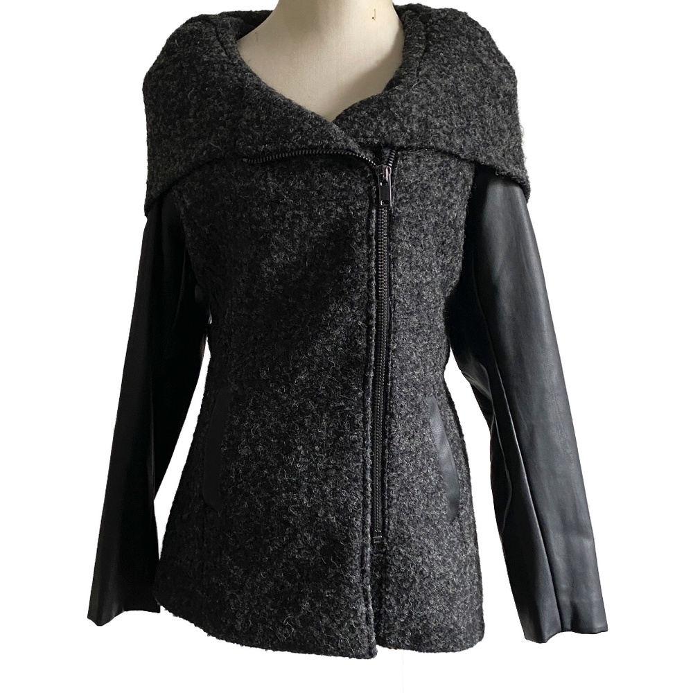 Dex Coat - Picture 2 of 8